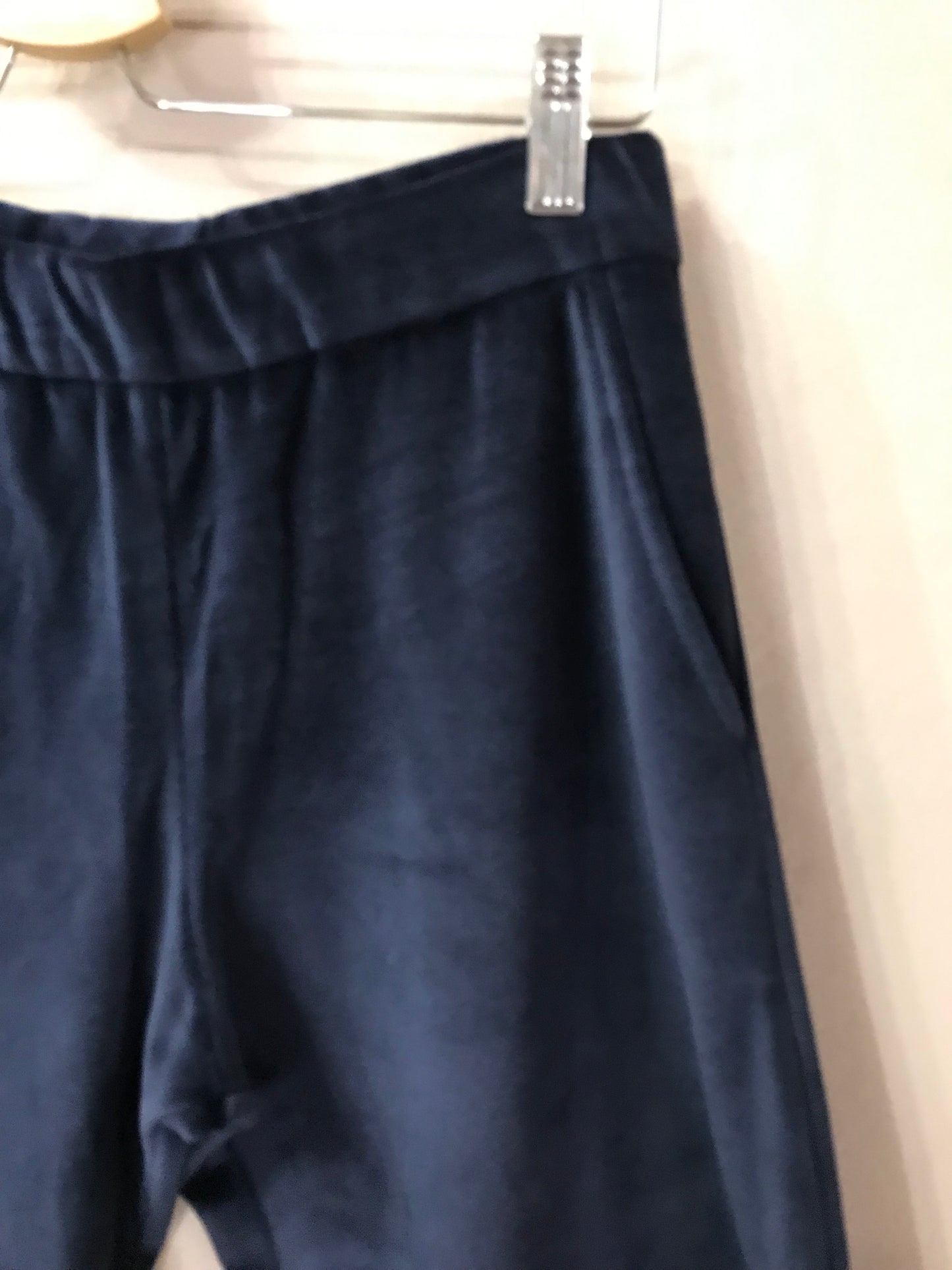 Completo in velluto colore blu