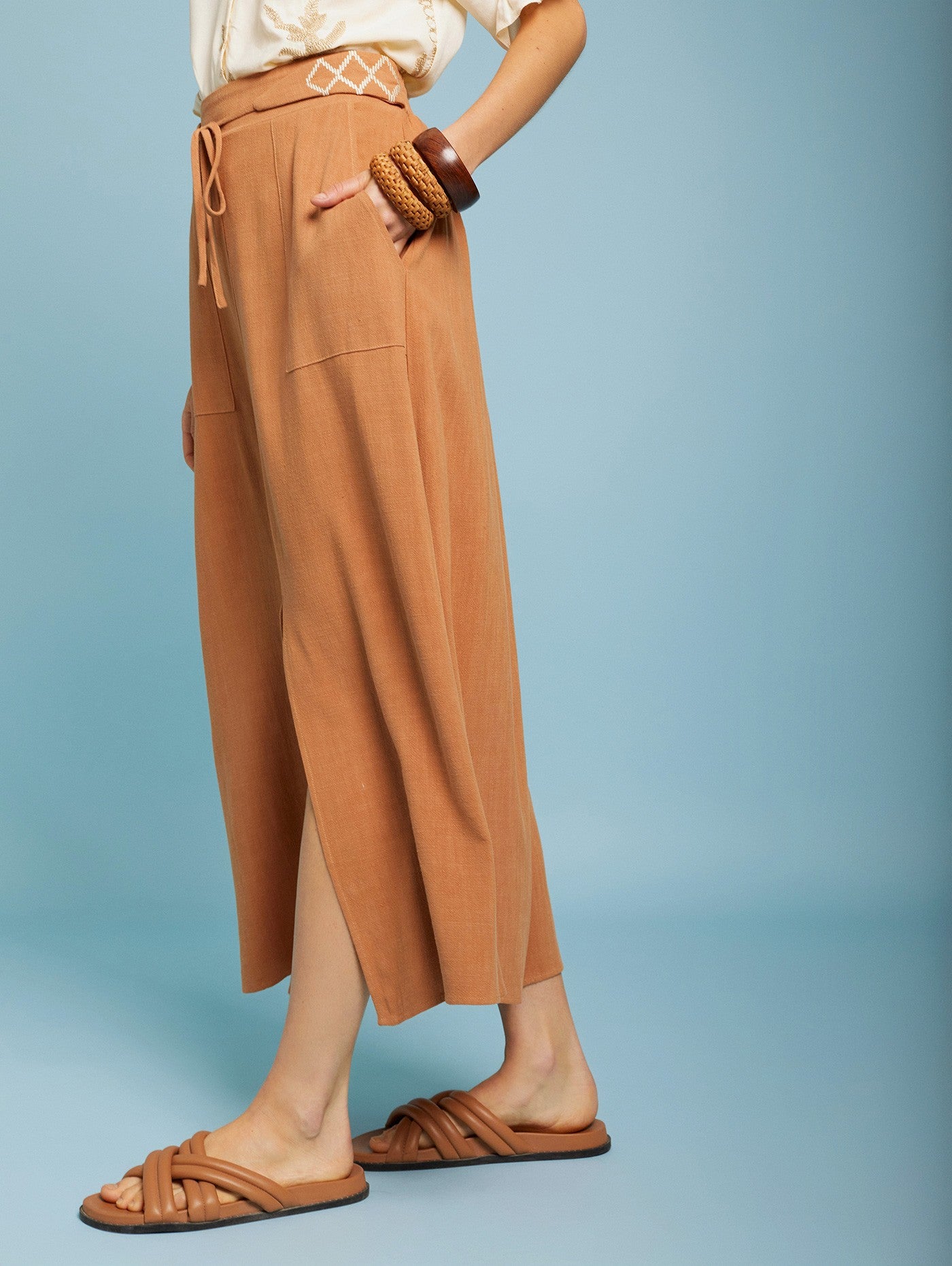 Gonna lunga con spacco colore terracotta
