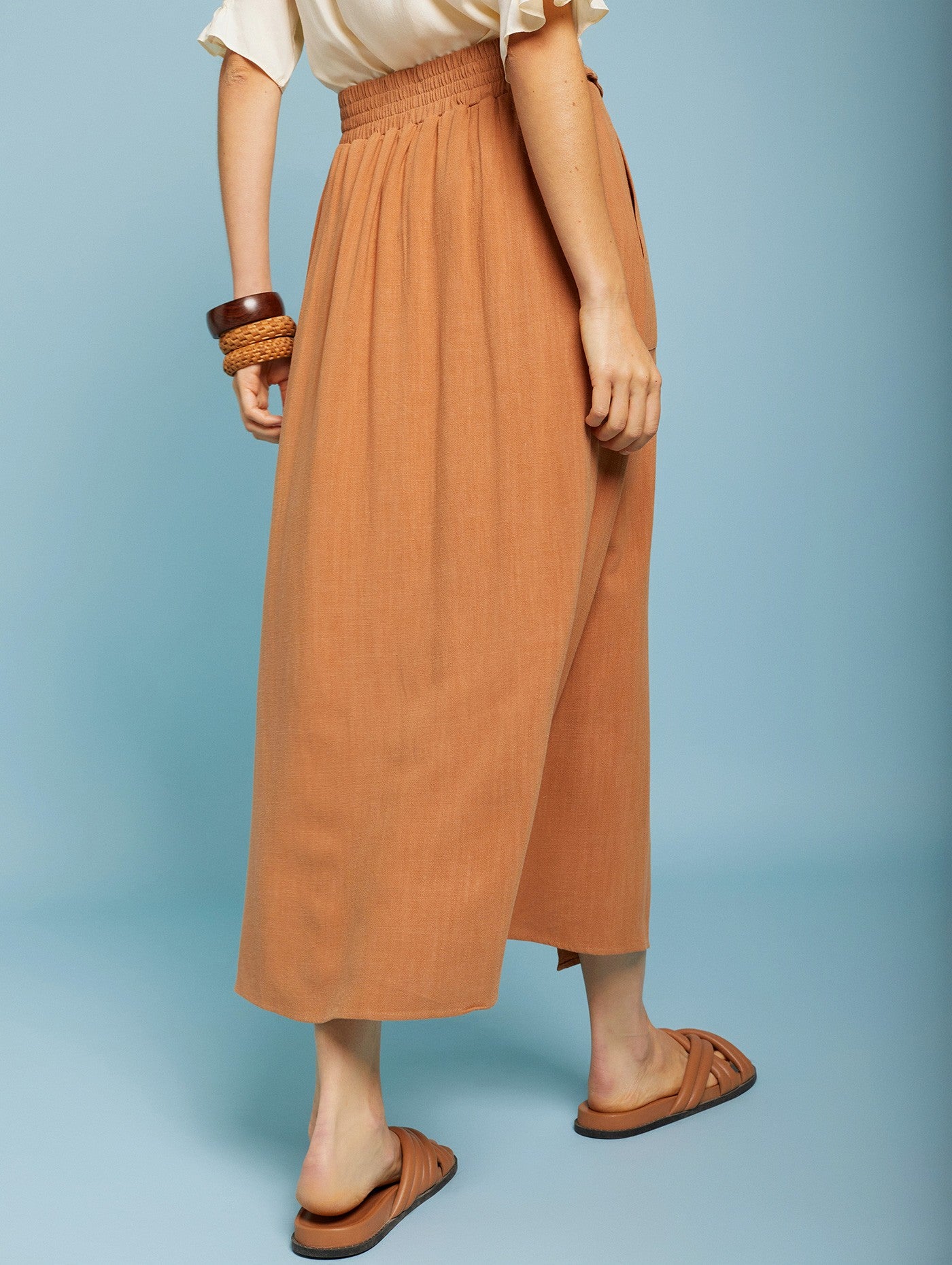 Gonna lunga con spacco colore terracotta