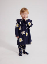 Carica l&#39;immagine nel visualizzatore di Gallery, BOBOCHOSES abito bambina in cotone colore blu stampa fiori
