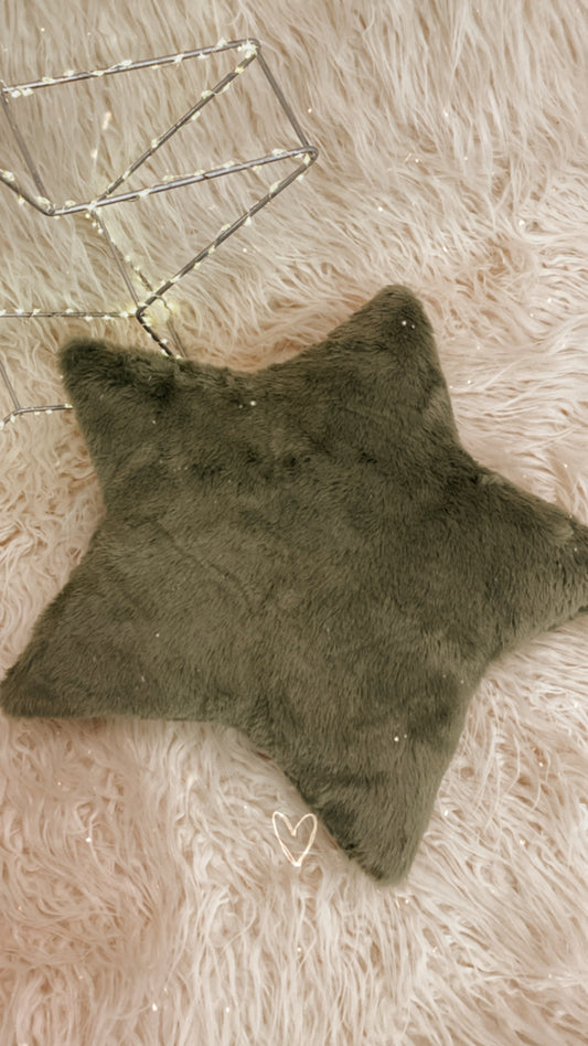 Cuscino stella peluche colore verde