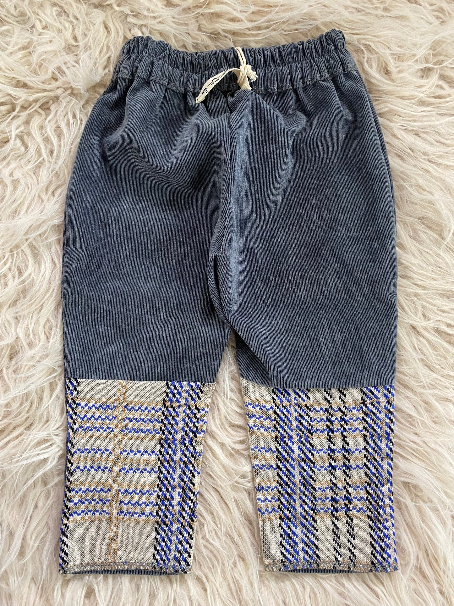 Pantalone in velluto a coste colore blu avio