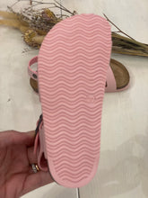 Carica l&#39;immagine nel visualizzatore di Gallery, BIOCHIC sandali bambina in pelle rosa pastello
