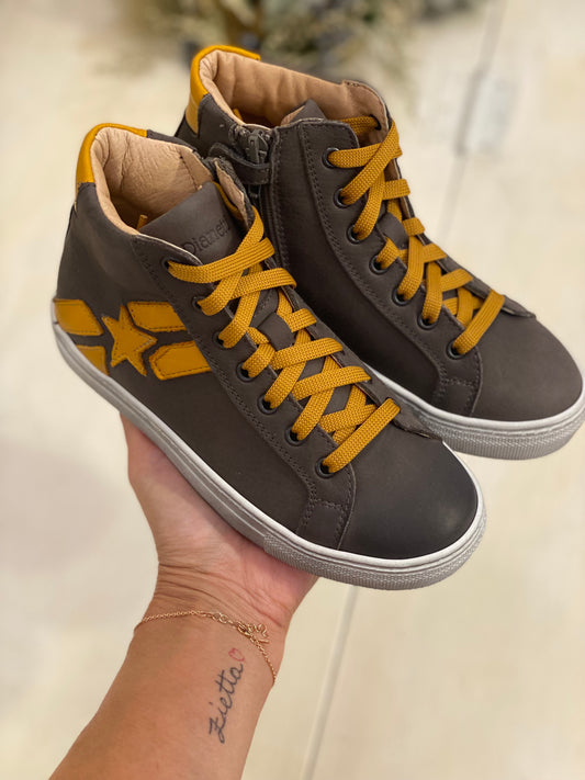 DIANETTI sneakers alta per bambino in pelle colore taupe e giallo