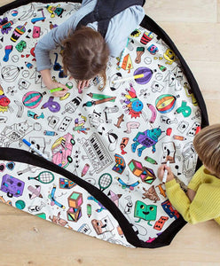 Bellissimo il tappeto Realizzato in cotone, resistente e colorato, è la superficie ideale su cui far giocare il proprio bambino e sparpagliare tutti i giocattoli senza problemi e, una volta arrivato il momento di mettere a posto, niente più storie per riordinare