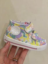 Carica l&#39;immagine nel visualizzatore di Gallery, FALCOTTO sneakers bambina tela fantasia multicolor
