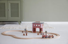 Carica l&#39;immagine nel visualizzatore di Gallery, LITTLE DUTCH caserma dei pompieri in legno
