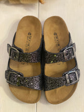 Carica l&#39;immagine nel visualizzatore di Gallery, BIOCHIC ciabatta in tessuto glitter colore nero
