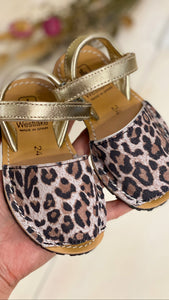 MINORCHINA bambina in pelle fantasia animalier e oro