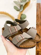 Carica l&#39;immagine nel visualizzatore di Gallery, Birkenstock New York sandalo bambino stone
