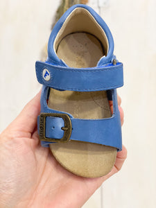 FALCOTTO sandalo in pelle colore azzurro cielo