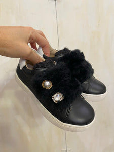 Florens sneakers in pelle nera doppio strappo pelliccetta