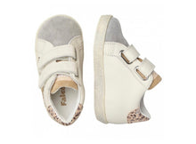 Carica l&#39;immagine nel visualizzatore di Gallery, FALCOTTO sneakers in pelle bianca stella glitter oro
