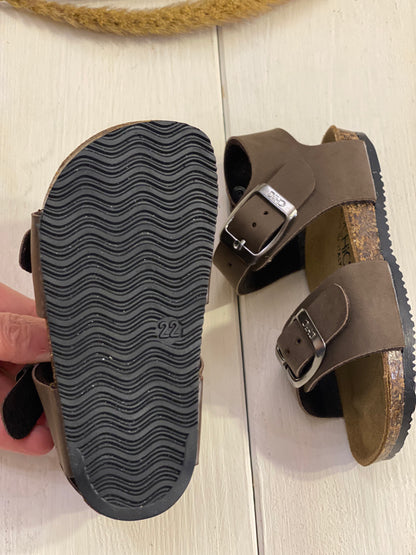 BIOCHIC sandalo in pelle colore marrone