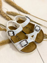 Carica l&#39;immagine nel visualizzatore di Gallery, BIOCHIC sandali bambina in tessuto glitter colore bianco
