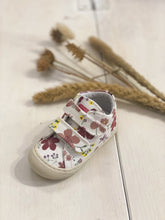 Carica l&#39;immagine nel visualizzatore di Gallery, NATURINO Cocoon scarpe bambina fiori

